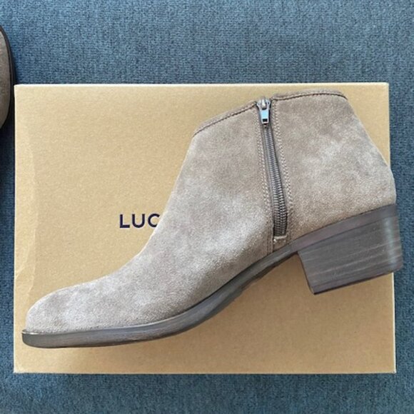 Like New - Lucky Brand Brindle Oiled Suede Boots - Size 10 - Picture 3 of 8